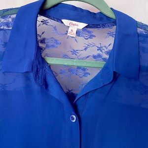 Beautiful blue blouse with lace sides and upper back